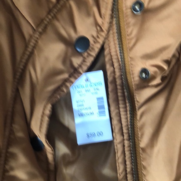 Maurice’s vest - Picture 2 of 3